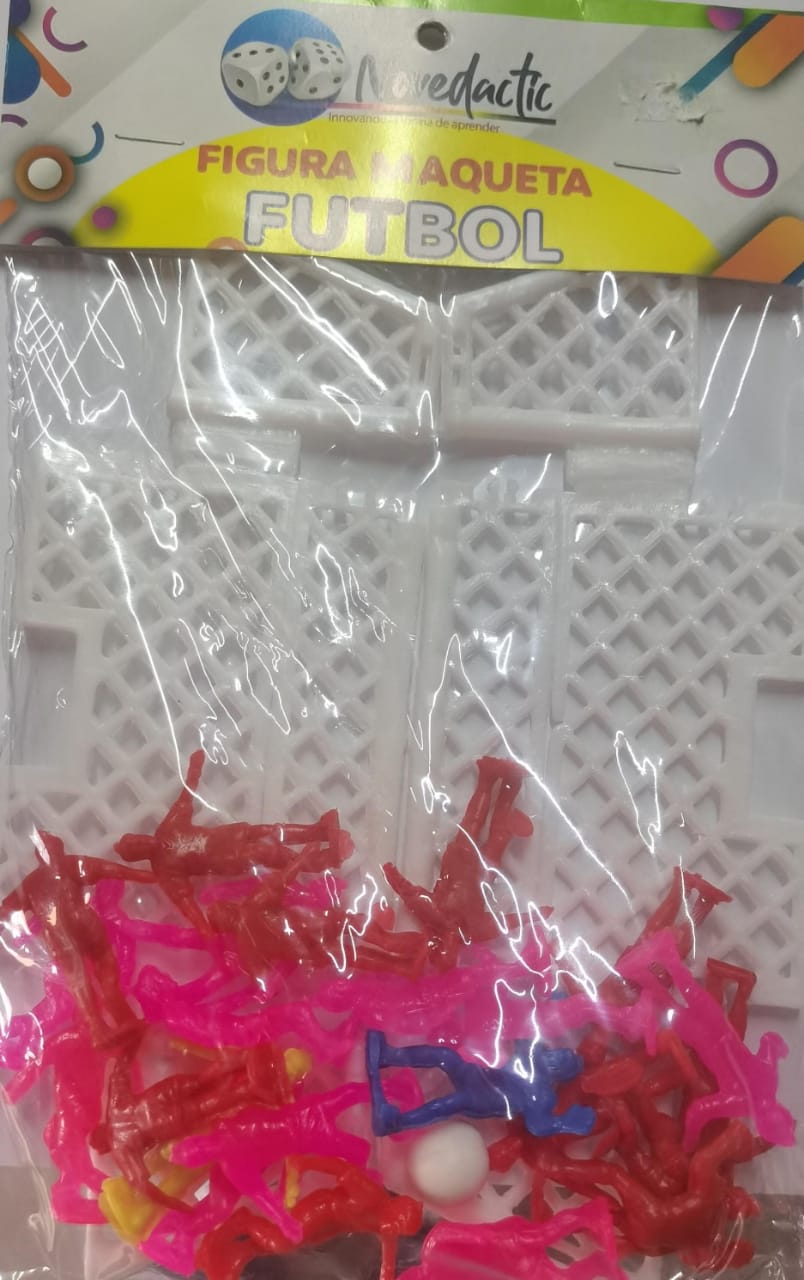 maqueta de futbol (porterías y jugadores) Novedactic