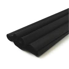 1 pliego de papel crepe pingüino, negro
