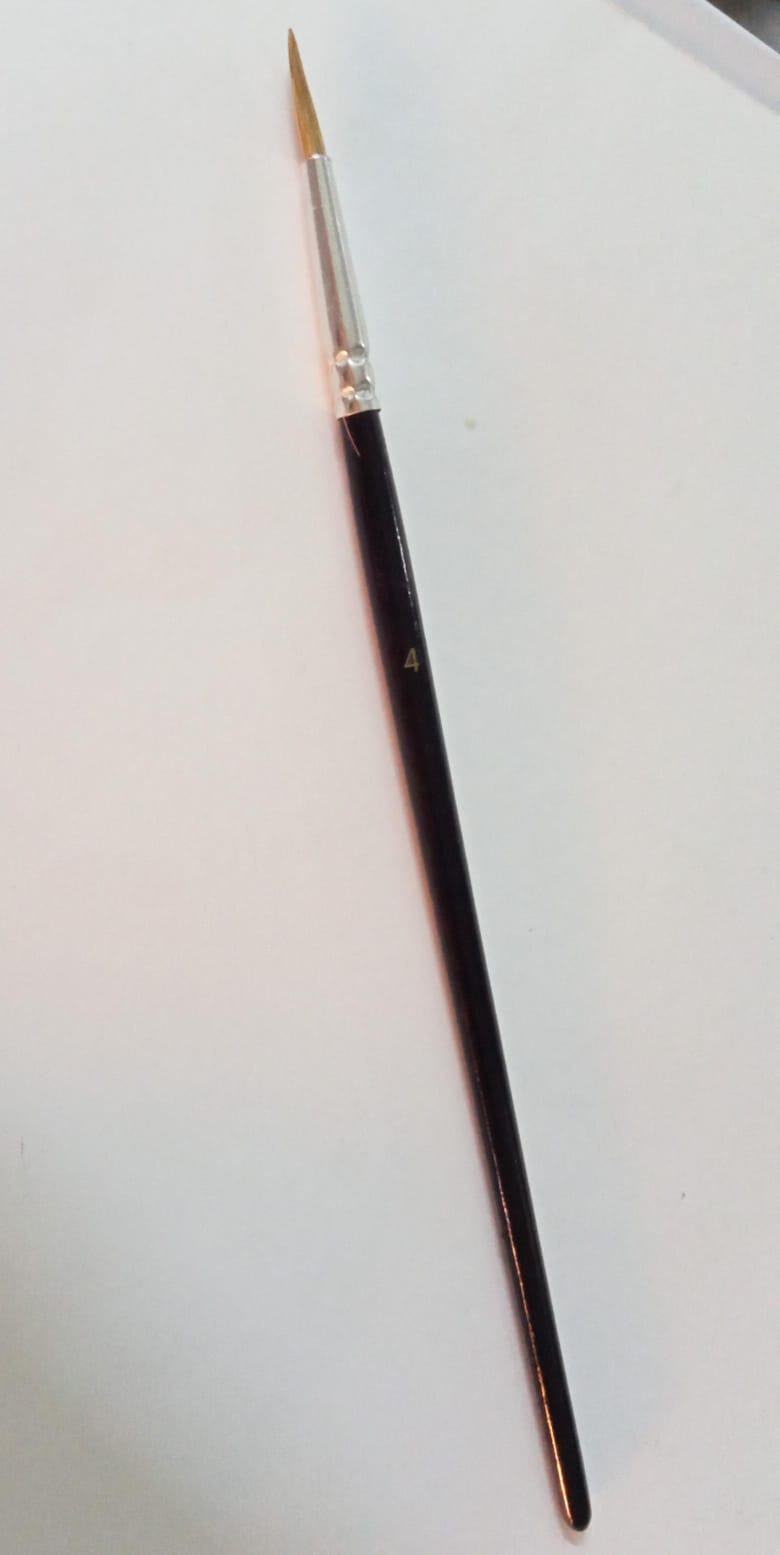 Pincel numero 4 mango de madera RODART